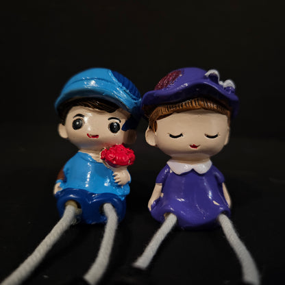Decorative Miniature Romantic Love Kissing Couple Showpiece Decoration Items Birthday Wedding Gift for Husband Wife