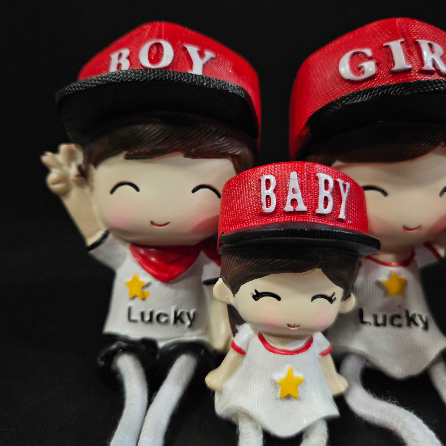 Cartoon Resin Outseam 4pieces set family Hanging Feet Doll Home Wall Decoration