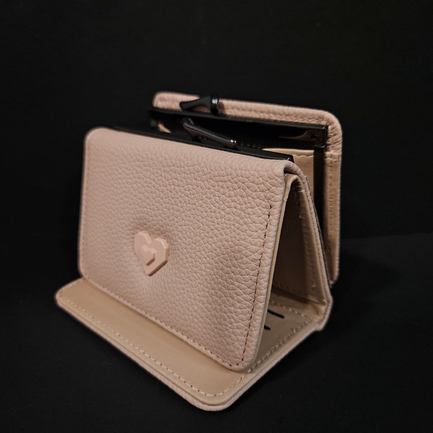 Cute heart puse for women's with multiple cash carry slots & cards holding slots easy to portable pocket wallet for women
