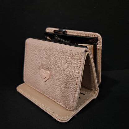 Cute heart puse for women's with multiple cash carry slots & cards holding slots easy to portable pocket wallet for women