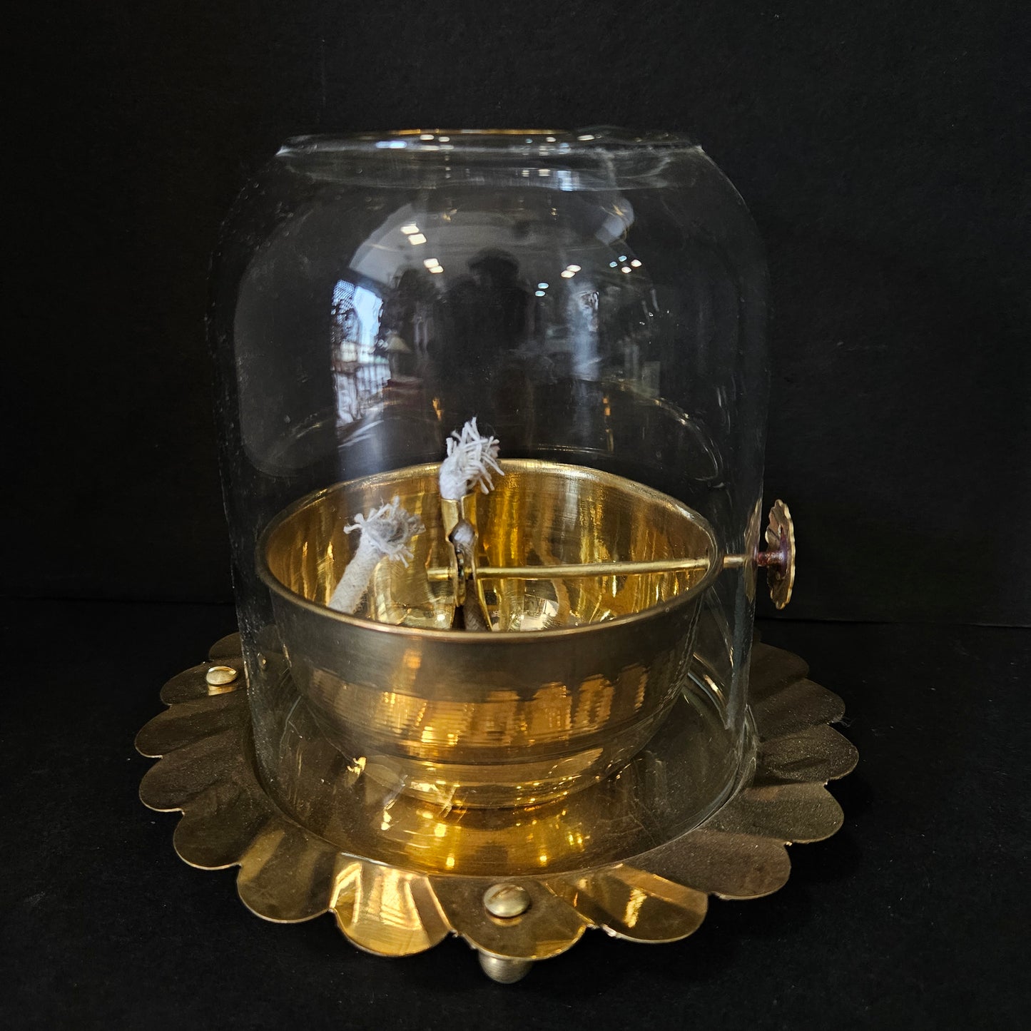 Oil Lamp with Gold Base,Decorative Candle Holder Akhand Jyoti Oil Diya with Clear Glass Cover | Rotating Lifting Wick | Perfect for Spiritual Decor, Hindu Rituals, Diwali Festive Gifts