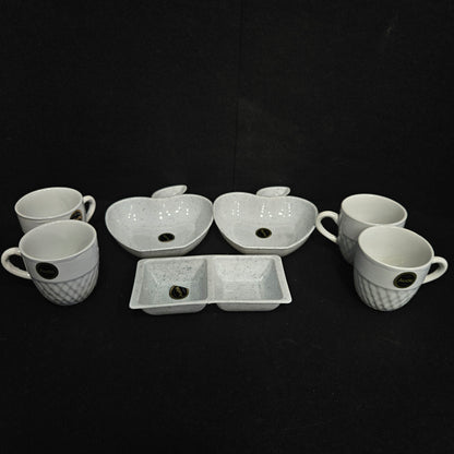 Apple bar Exclusive gift set for festive season of 4 Ceramic tea cups,2 apple shaped serving Platters & two portions contain Sauce dips tray