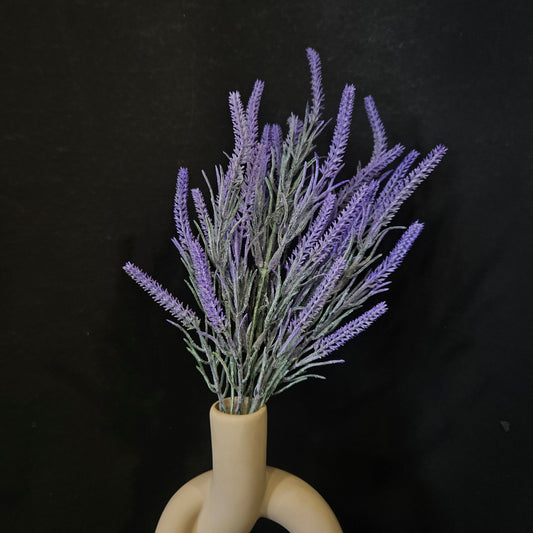 Artificial banquet lavender stem bunch to bring attractive elegant look to your home & Office