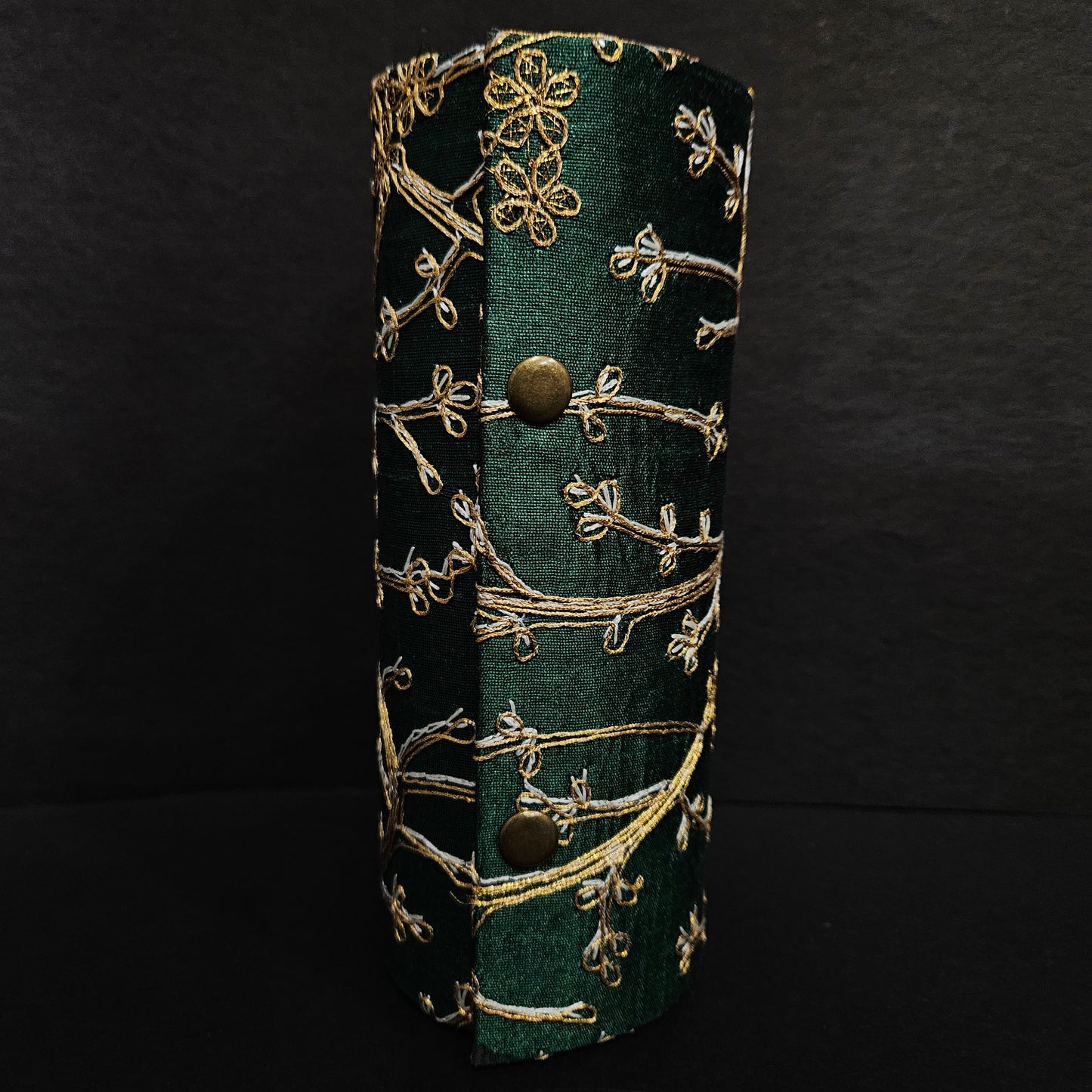 Women's Bangle Organizer Box, with Golden Zari Embroidered easily portable to everywhere for women's
