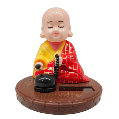 Solar Little meditating Monk, Outstanding Gift Nod and Swing Monk Display Excellent Workmanship Cute Decoration with Solar Light Receiving Panel for Car Dashboard