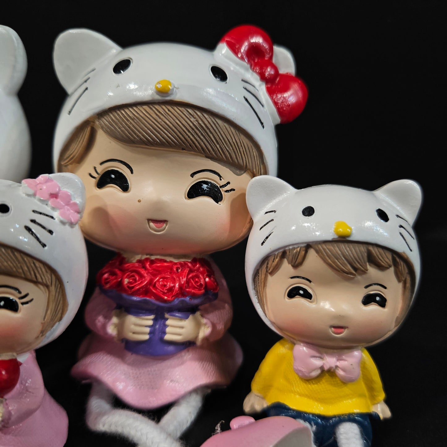 Cartoon Resin Outseam 4pieces set family Hanging Feet Doll Home Wall Decoration