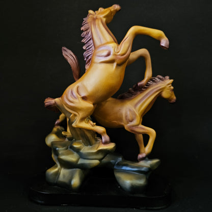 Standing On Mountain Horse Showpiece Vastu Fengshui Figurine Home Decor Items Decorative Showpiece