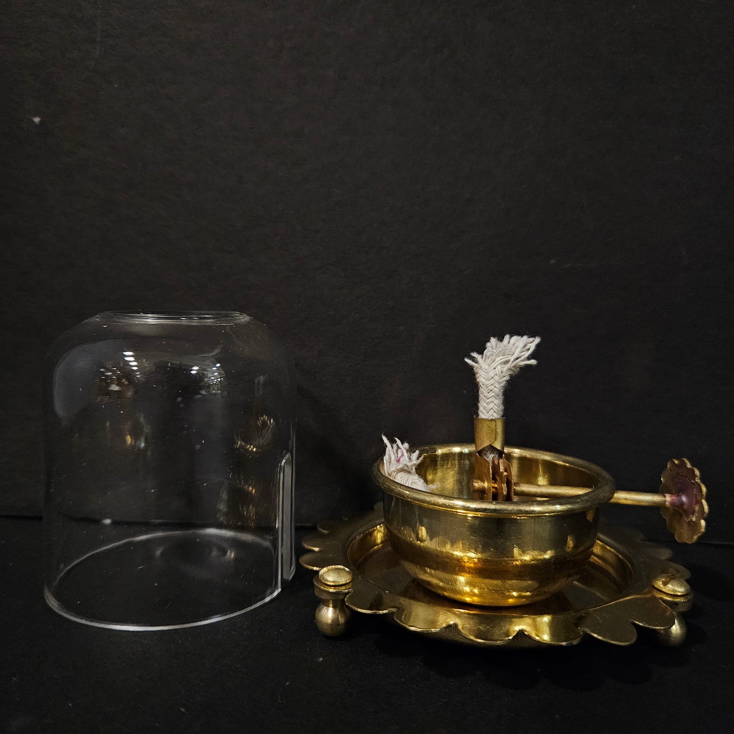 Oil Lamp with Gold Base,Decorative Candle Holder Akhand Jyoti Oil Diya with Clear Glass Cover | Rotating Lifting Wick | Perfect for Spiritual Decor, Hindu Rituals, Diwali Festive Gifts