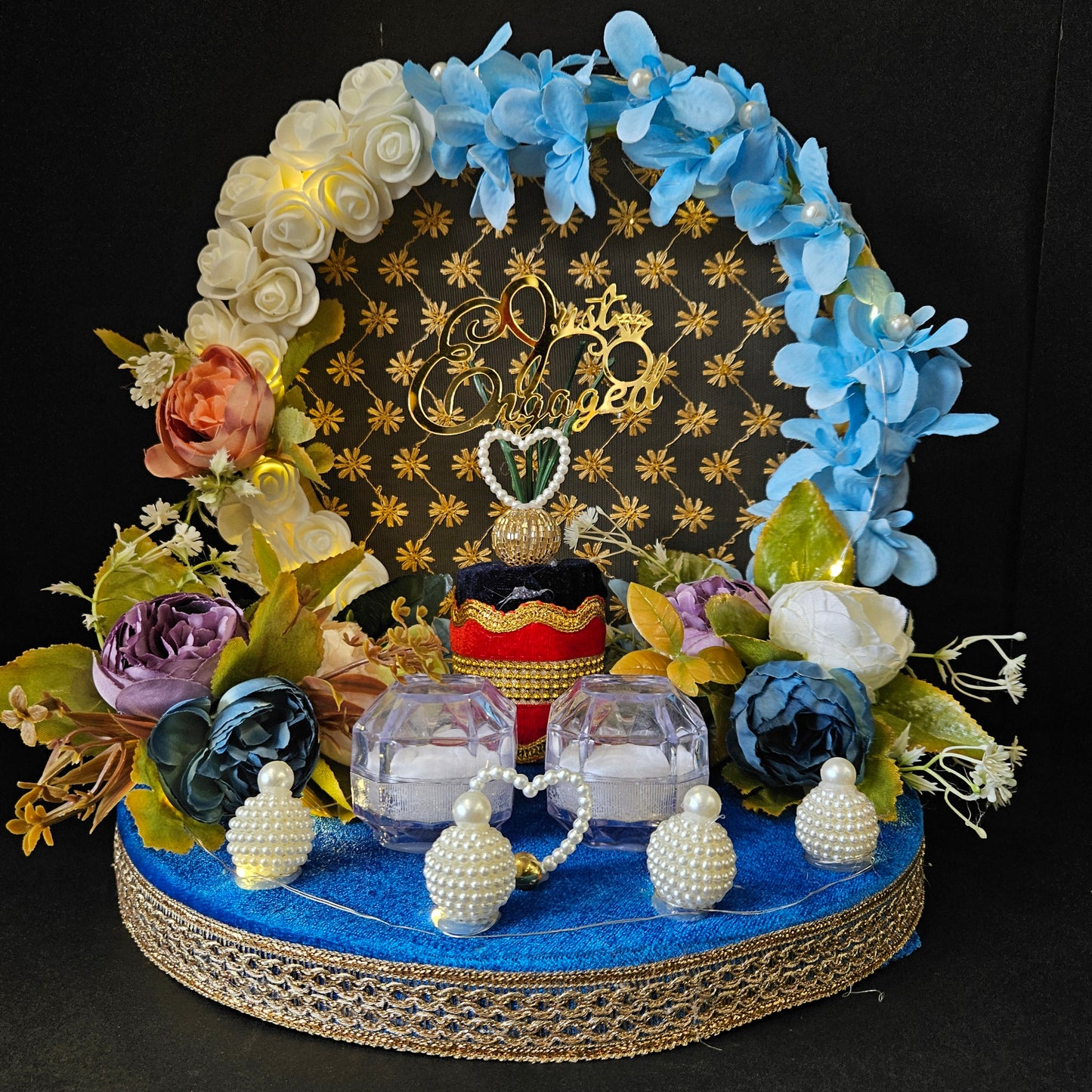 Rose Floweral Decorated Engagement Ring Platter Decorative Ring Plate and Tray for Ceremony