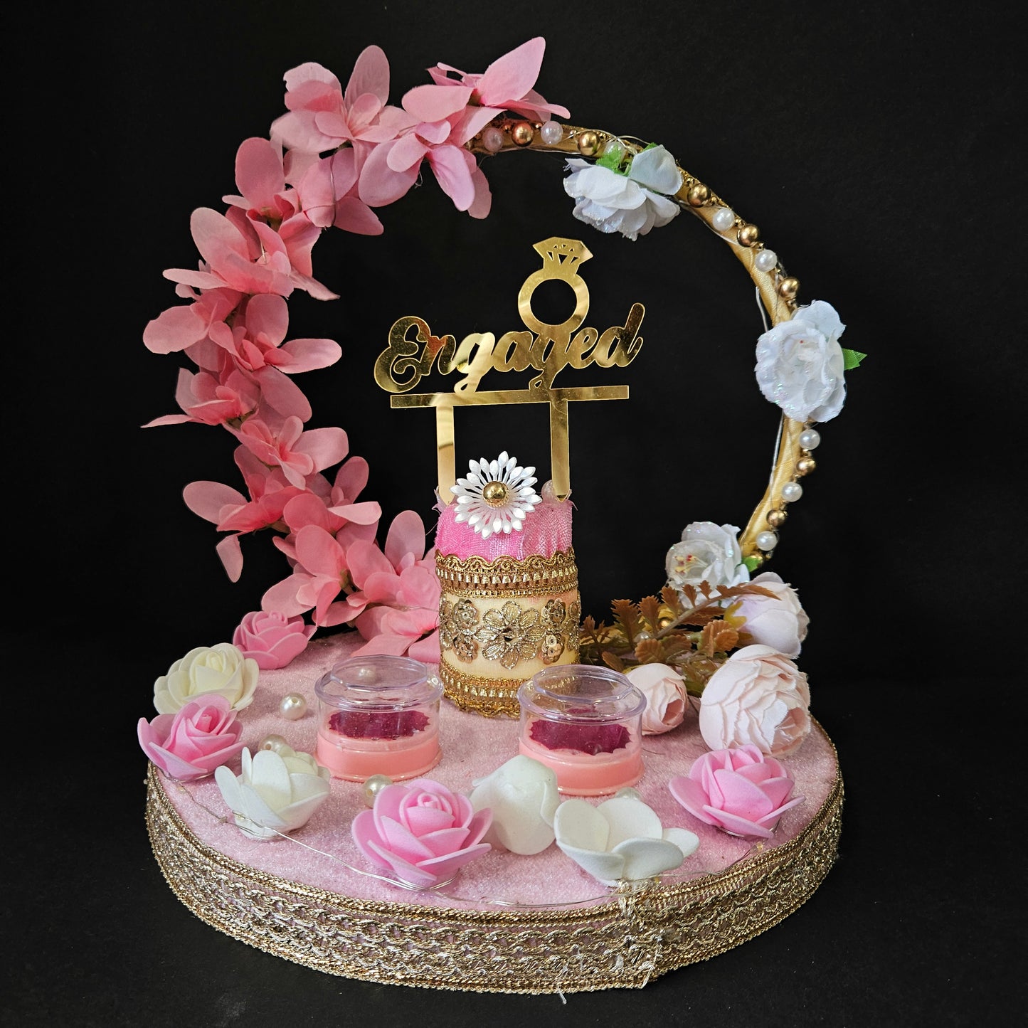 Rose Floweral Decorated Engagement Ring Platter Decorative Ring Plate and Tray for Ceremony