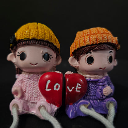 Decorative Miniature Romantic Love Kissing Couple Showpiece Decoration Items Birthday Wedding Gift for Husband Wife