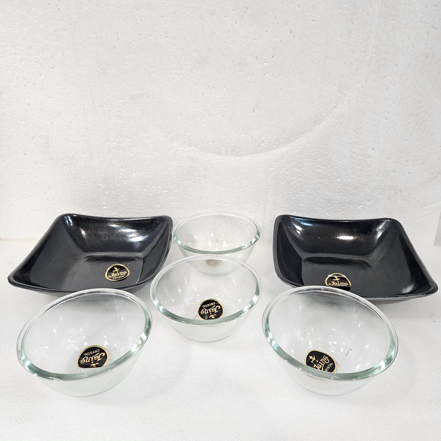 Occasion 4pieces glass bowl & 2 snack platters perfect for Return gifting purpose