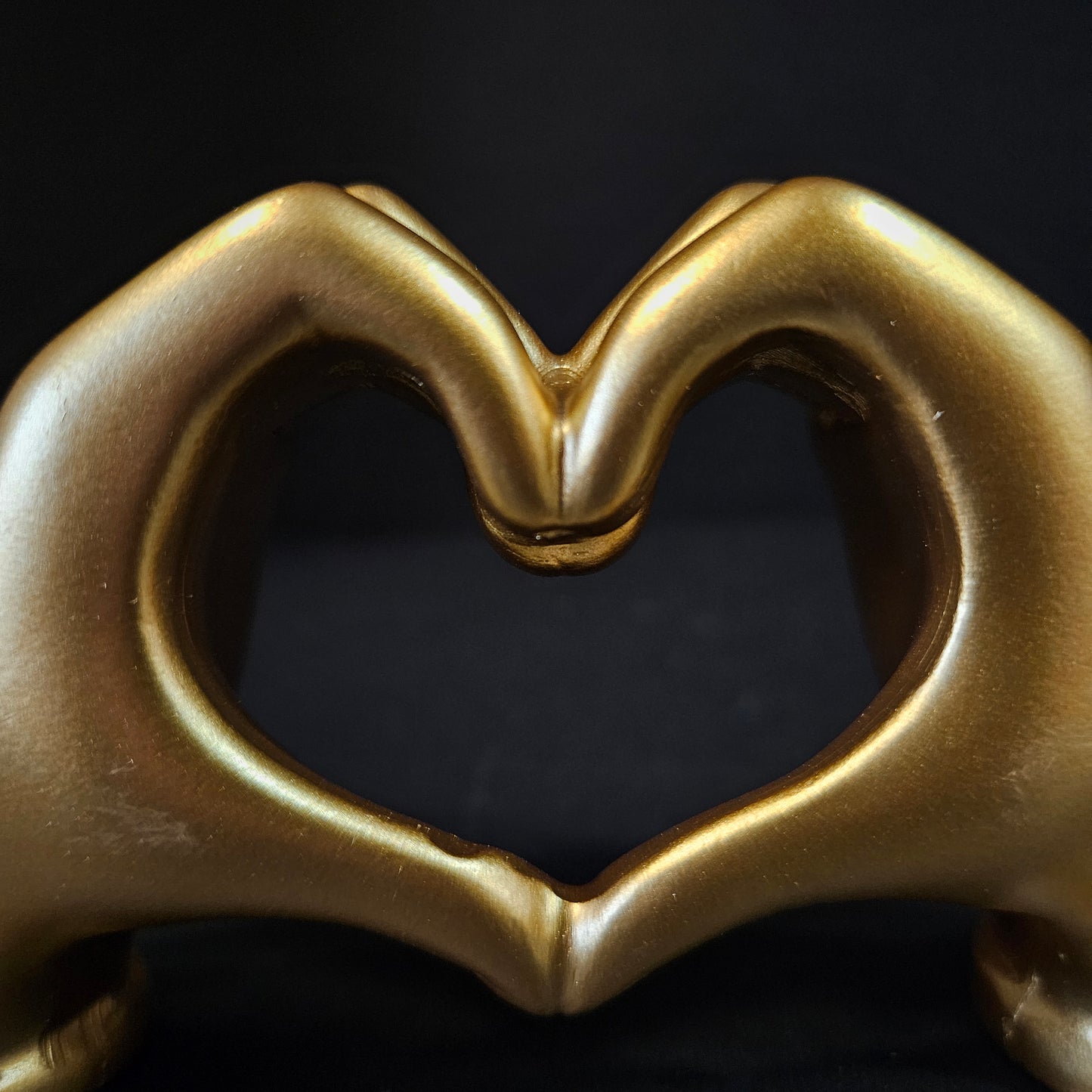 Heart Hands Sculpture Home Decor Valentine's Day for Cabinet Wedding Bedroom Figurines