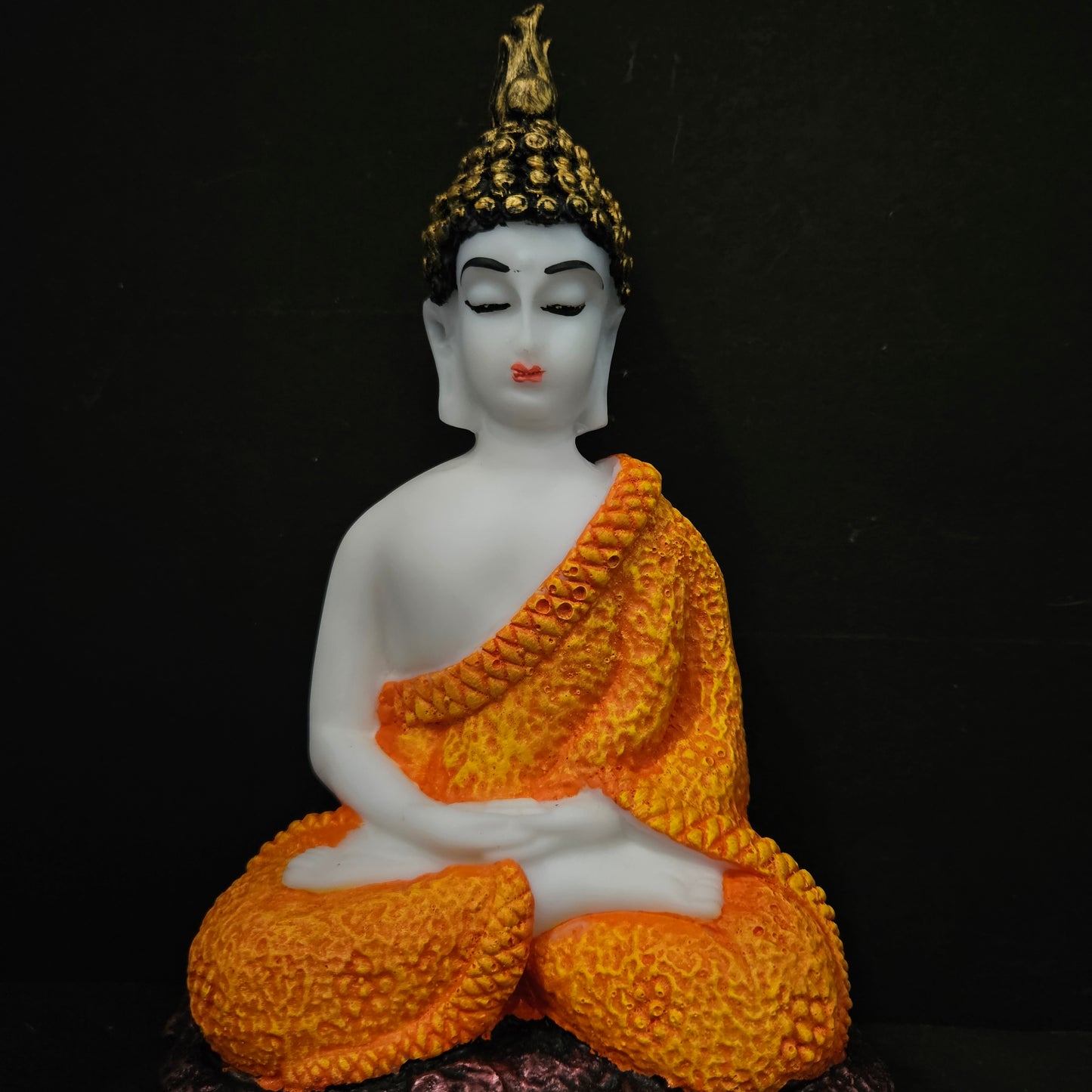 Polyresin Sitting Buddha Idol Handcrafted Statue Showpiece for HomeDecor,Living Room Decoration Gift Items