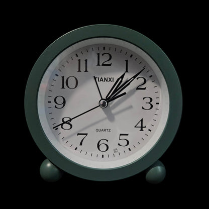 Simple Small Bedside Student & Office Desk Clock, Battery Operated Travel Kids Alarm Clock, Silent No Ticking Analog Quartz Kitchen Living Room Decorative Wall Clock