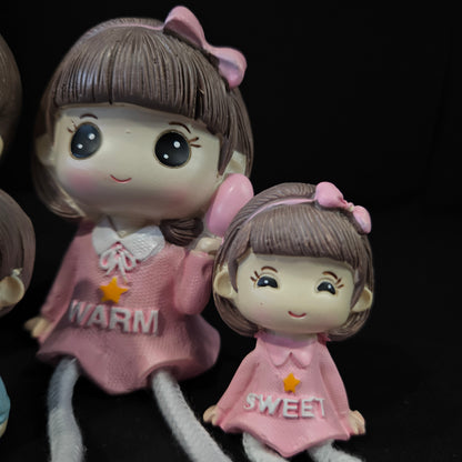 Cartoon Resin Outseam 4pieces set family Hanging Feet Doll Home Wall Decoration