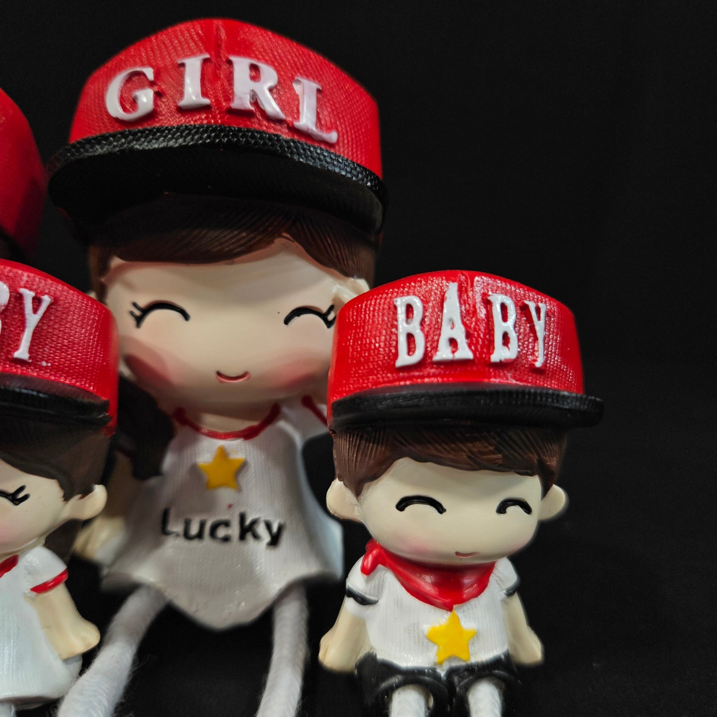 Cartoon Resin Outseam 4pieces set family Hanging Feet Doll Home Wall Decoration