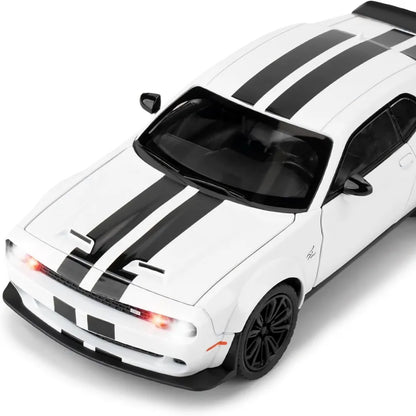 Dodge Challenger SRT Exclusive Alloy Metal Pull Back Die-cast Car Model with Sound Light Mini Auto Toy for Kids for Toy Car with Sound and Light