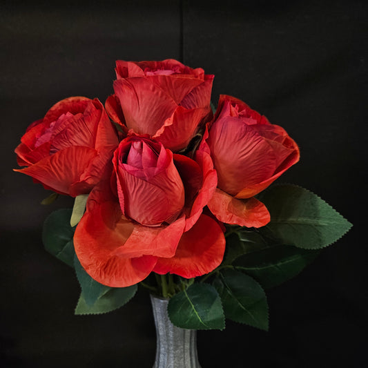 Artificial rose Floweral banquet bunch to give elgent look to your home & Office