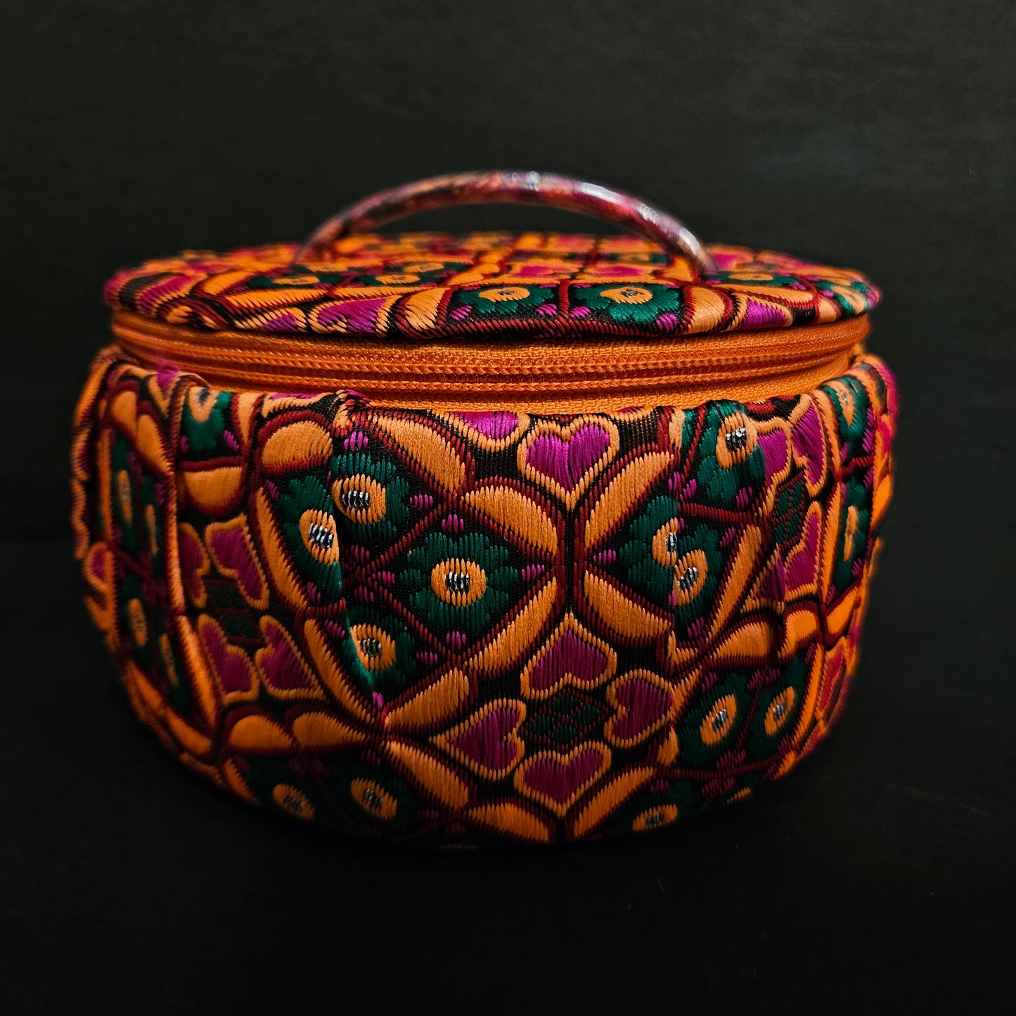 Jute Modern Round Handicraft jewellery or Bangle Box easy to Carry everywhere  for women's gifting