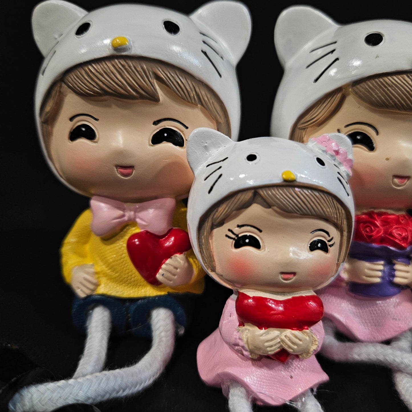 Cartoon Resin Outseam 4pieces set family Hanging Feet Doll Home Wall Decoration