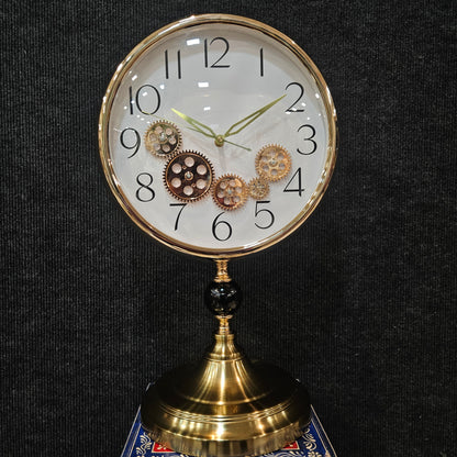 Silent Sweep Noiseless Technology Analog Wall Clock with gears Metal Golden 3D Numbers