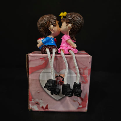 Decorative Miniature Romantic Love Kissing Couple Showpiece Decoration Items Birthday Wedding Gift for Husband Wife