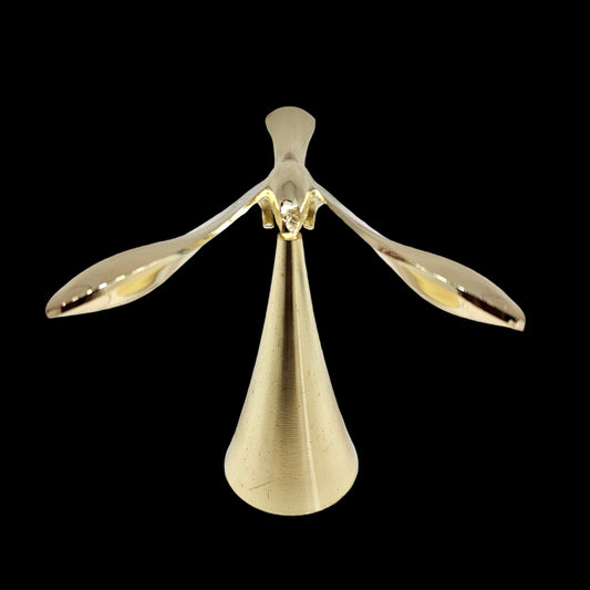 Bird Shaped Bottle Opener, Flying Bird Sculptural Bottle Opener, 360° Rotating Wine Soda Cider Opener Sculptural for Bar Accessory