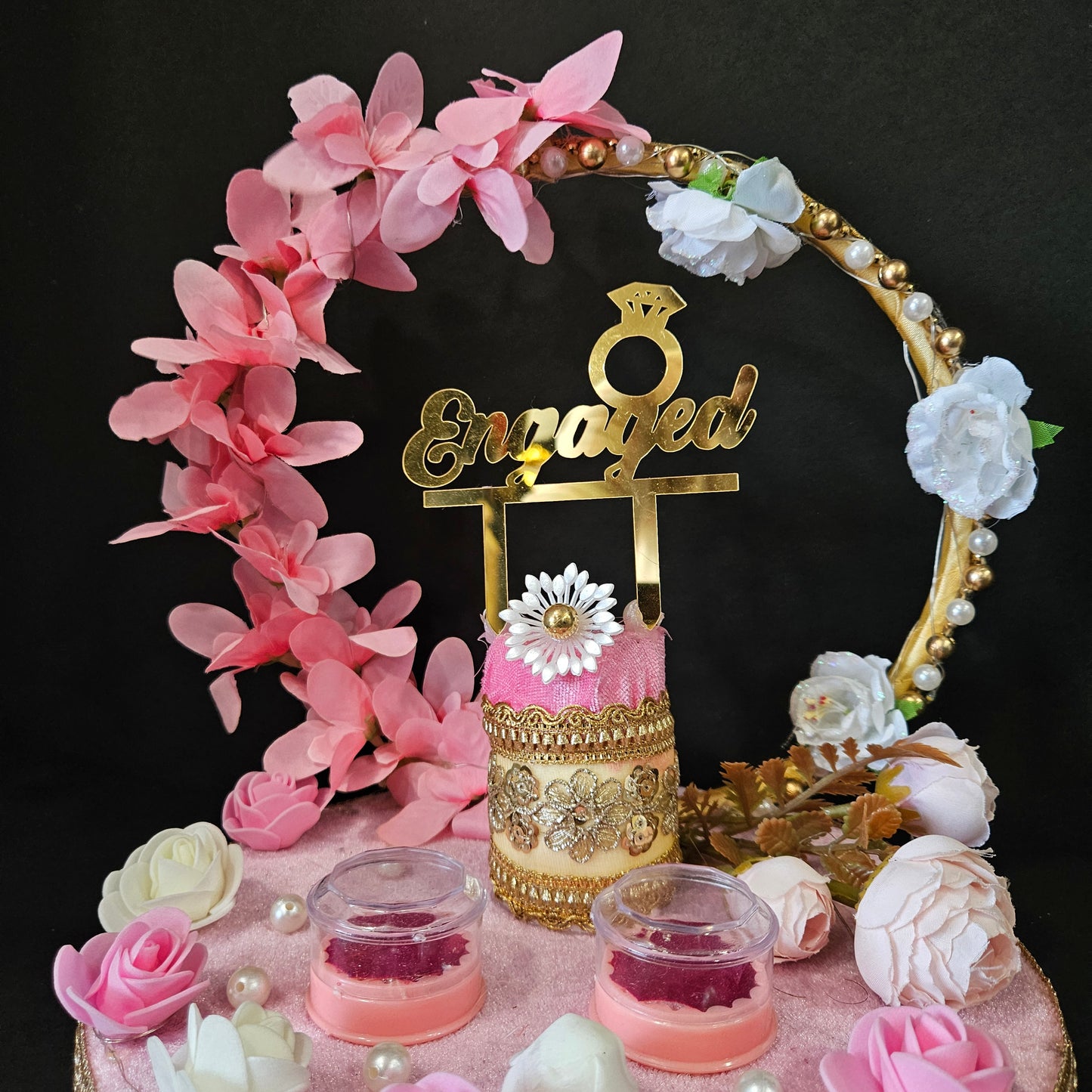 Rose Floweral Decorated Engagement Ring Platter Decorative Ring Plate and Tray for Ceremony