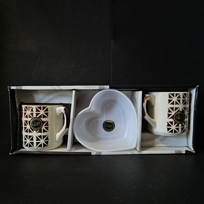 Kanch cafe treat 2 Ceramic mugs with 1 heart Shaped serving tray perfect for Return gifting