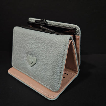 Cute heart puse for women's with multiple cash carry slots & cards holding slots easy to portable pocket wallet for women