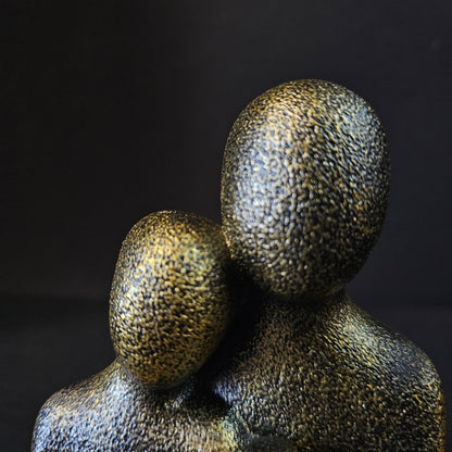 Happy 4members family Showpiece Figurine for couples gifting,Anniversary gifting