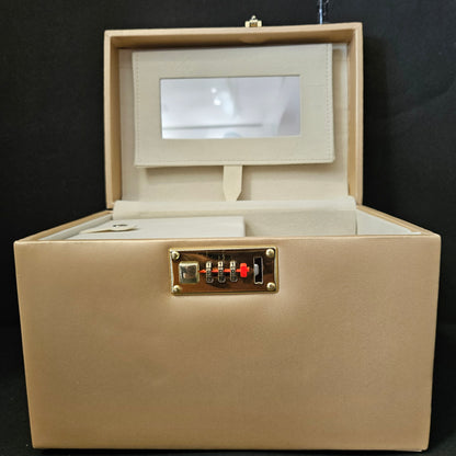 Jewellery Box For Women,Portable Travel Jewellery Organiser Box Small Jewellery Box Organiser For Ring,Earrings & Bracelet with number locking