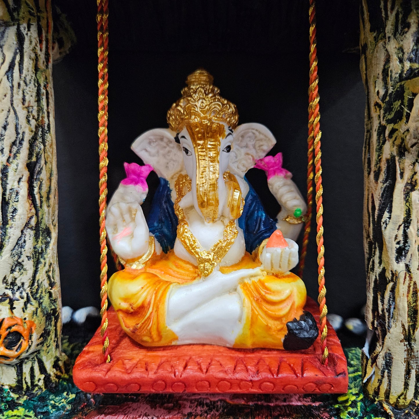 Lord Ganesha Idol Sculpture swinging Ganesha idol Gift Pooja Hindu god Statue Indian showpiece God of Indian Handicraft Home Decor Religious Statue