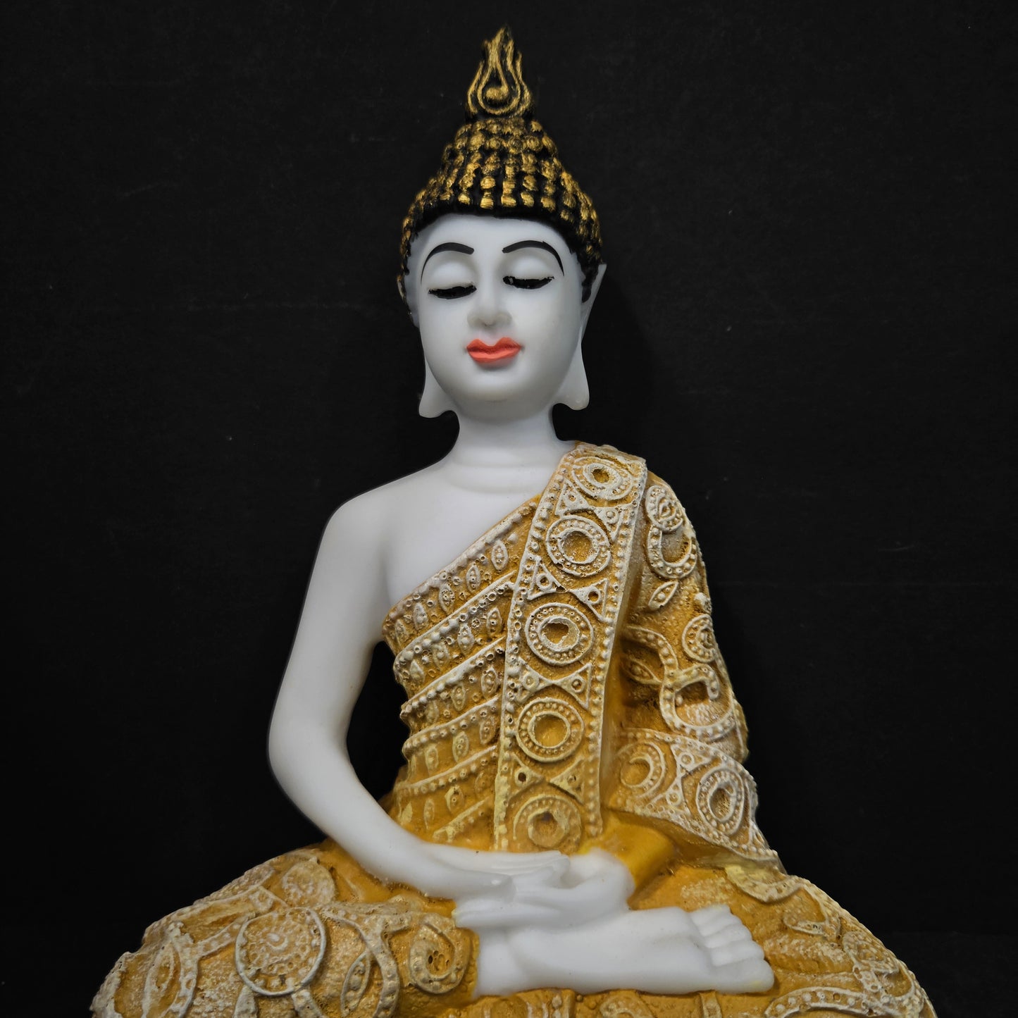 Polyresin Sitting Buddha Idol Handcrafted Statue Showpiece for HomeDecor,Living Room Decoration Gift Items