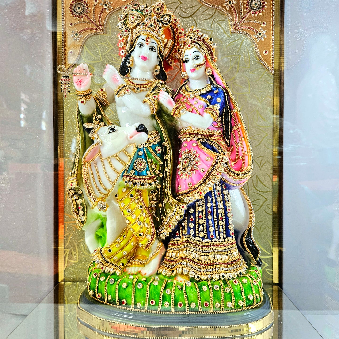 Radha Krishna 24carats gold Plated Cabin Idol for Home Decor & Lord Showpiece