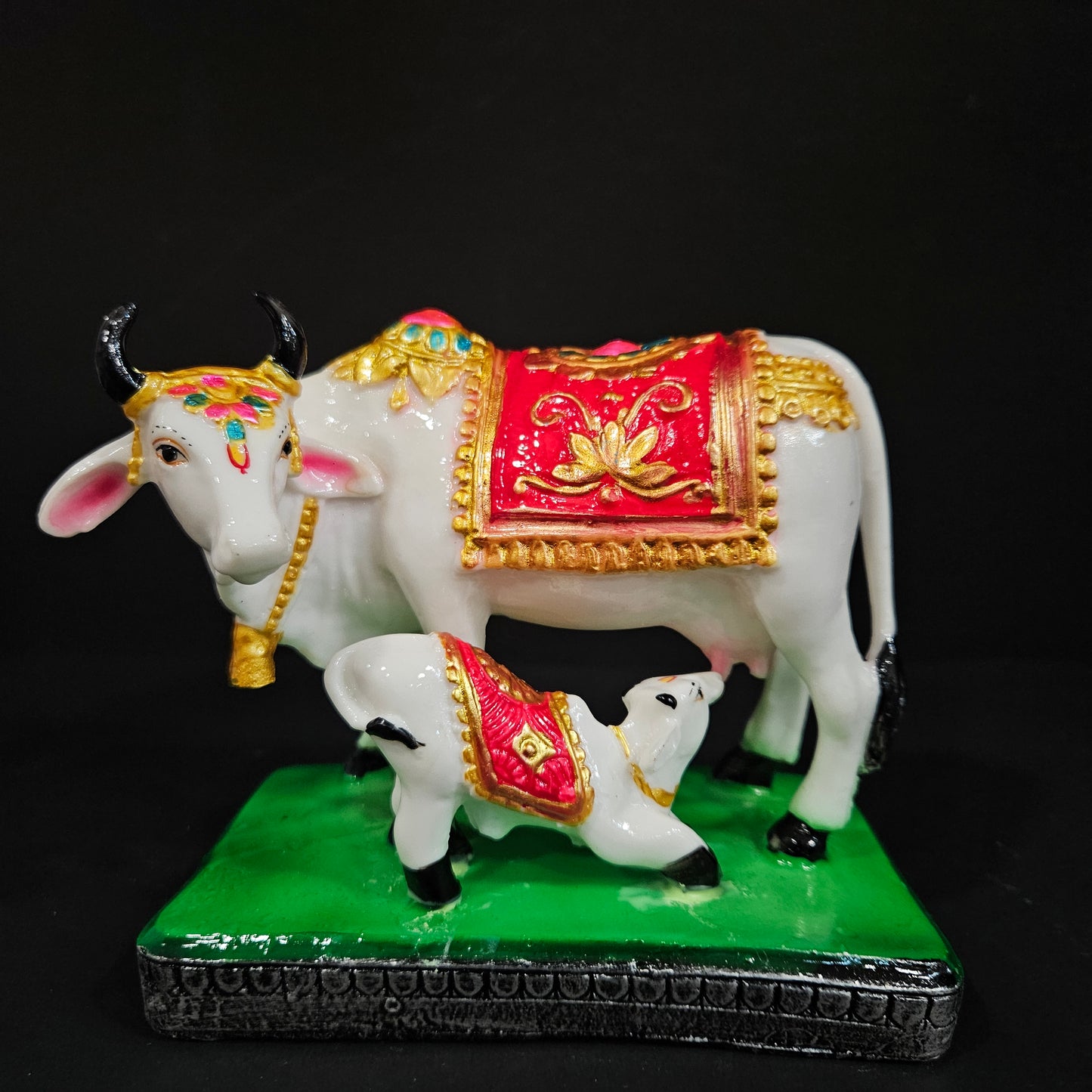 Cow & Calf red,gold & white Statue in Marble Dust, Cow Idol, Showpiece for Home Decor, Handmade Divine Cow, Mother Cow with Baby Calf, kamdhenu