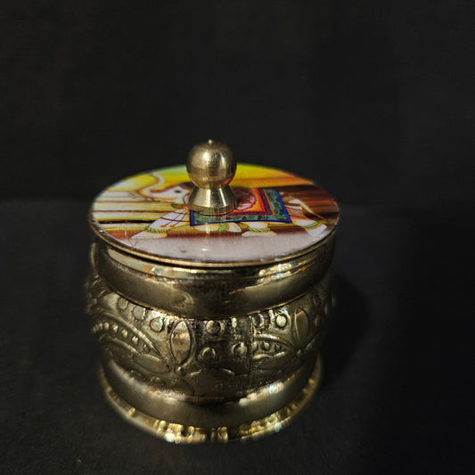 Traditional Handmade Brass Round Kumkum/Sindoor Box/Sindoor dibbi With Glass Lid for Womens Utility & Gift