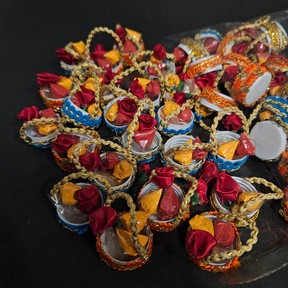 Haldi Kumkum Packets Return Gift in Golden Basket. All in one Gift for Women, Weddings, Pooja Functions
