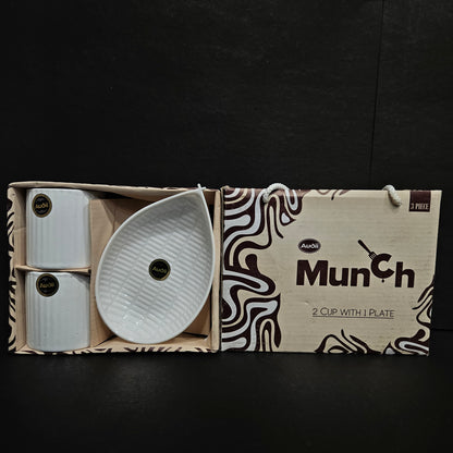 Munch 3piece set of 2 Ceramic tea cups & 1 serving plate