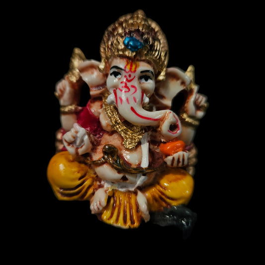 Lord vinayaka Idol for Car Dashboard Home Decor, Pooja, Office/Showroom/Shop Tables,Gift, Return Gifts God Maruti