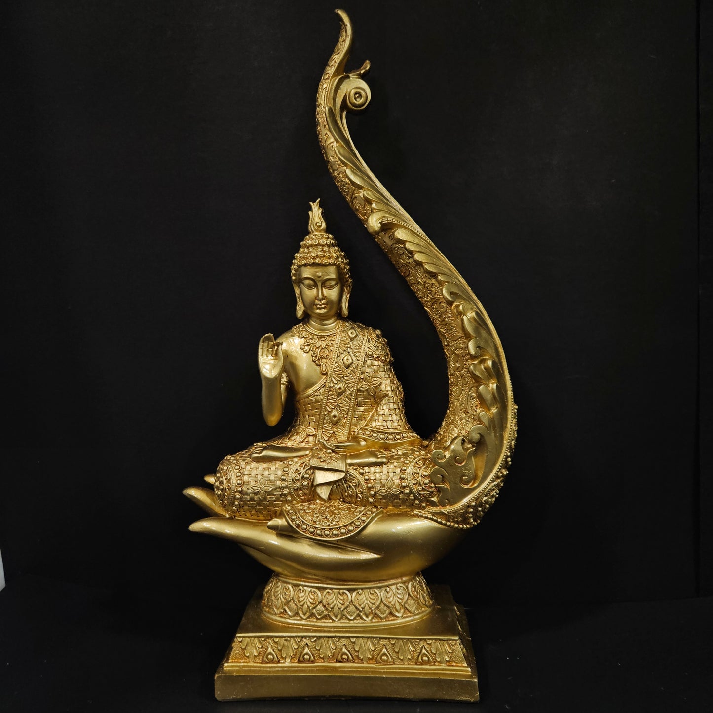 Handcrafted Showpiece of Golden Meditating Buddha Statue Idol for Home Decoration, Perfect Living Room, Bedroom, Office Decor, Unique Table Arts Items.(Golden)