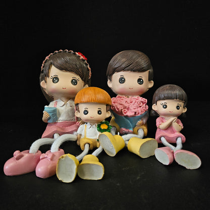 Happy 4 family members Sculpture Statue Showpiece Figurine for couples & anniversary gifting