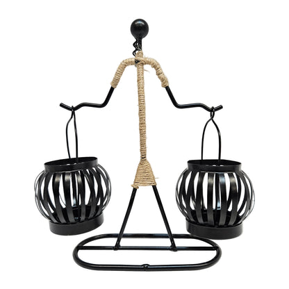 Iron Art Candle Holder Creative Abstract Character Sculpture Candlestick Decorative Modern Metal Candle Stand Table Centerpiece for Wedding Home Decor