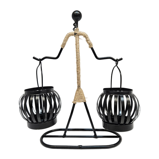 Iron Art Candle Holder Creative Abstract Character Sculpture Candlestick Decorative Modern Metal Candle Stand Table Centerpiece for Wedding Home Decor