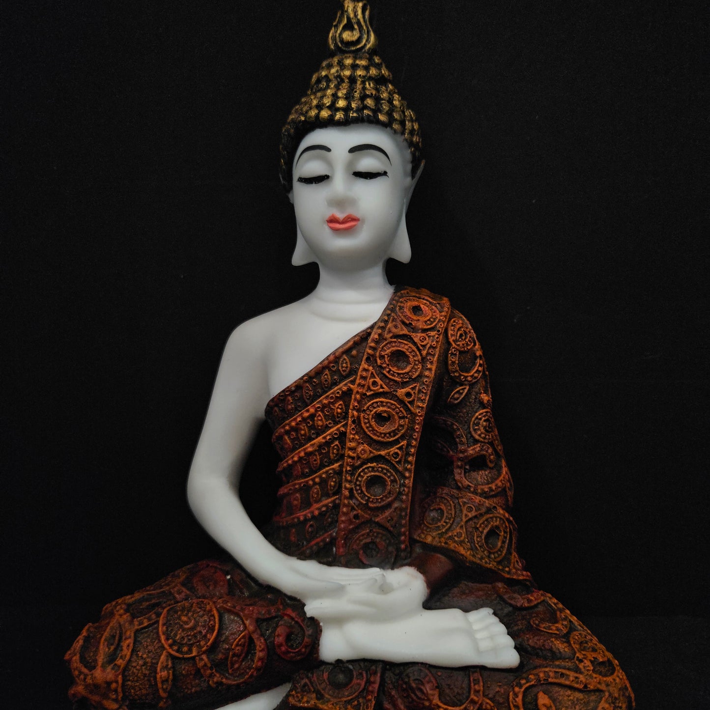 Polyresin Sitting Buddha Idol Handcrafted Statue Showpiece for HomeDecor,Living Room Decoration Gift Items