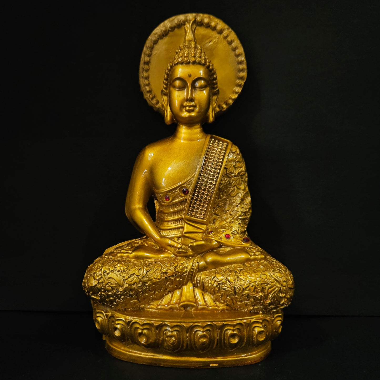 Gautam Buddha Statue decorated with attractive stones Beautiful Showpiece idol for Home decor